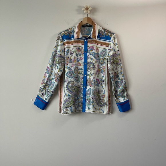 Zara Blue and White Paisley Button Down Shirt - Picture 4 of 7